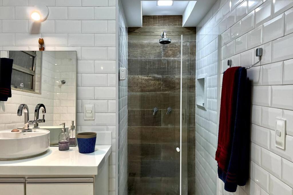 Apartamento Faro 6 - Reformado E Espacoso Proximo A Lagoa Rio de Janeiro